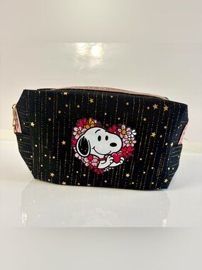 Snoopy Black & Gold makeup bag
